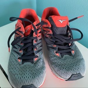 Mizuno Wave Shadow 2 Coral/Grey Running Shoe 8.5